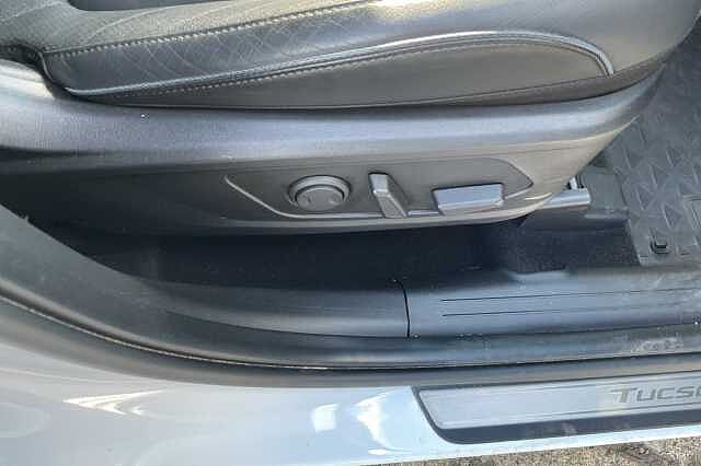 Hyundai TUCSON 1.6T Plug-in Hybrid Ultimate 5dr 4WD Auto