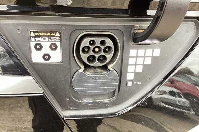 Hyundai IONIQ 5 E (217ps) Premium 73kWh RWD