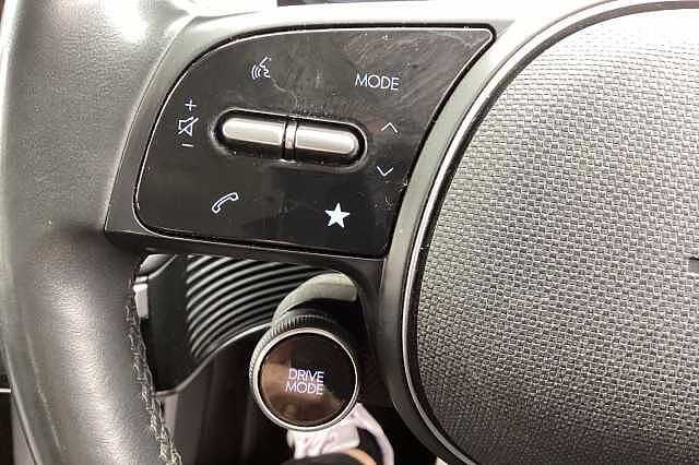 Hyundai IONIQ 5 E (217ps) Premium 73kWh RWD