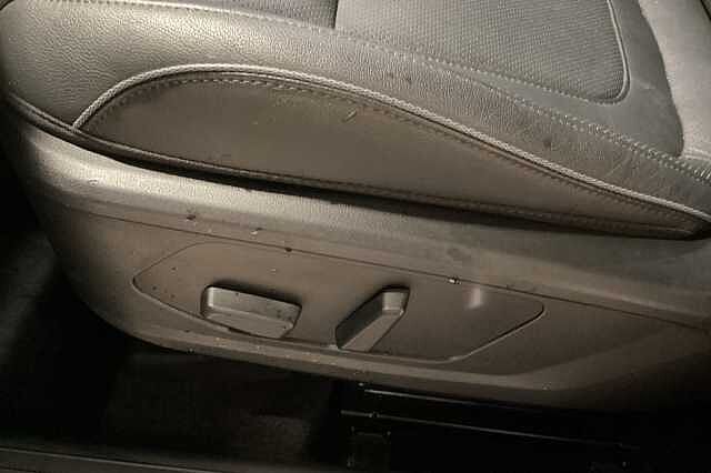 Hyundai TUCSON 1.6 TGDi Plug-in Hybrid Ultimate 5dr 4WD Auto