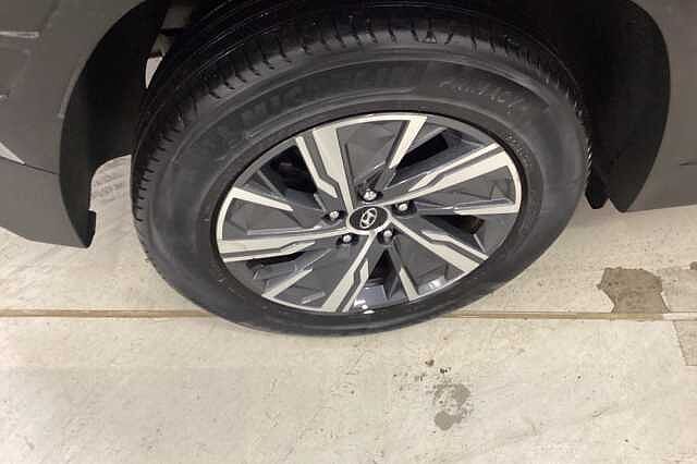 Hyundai TUCSON 1.6 TGDi Hybrid 230 SE Connect 5dr 2WD Auto