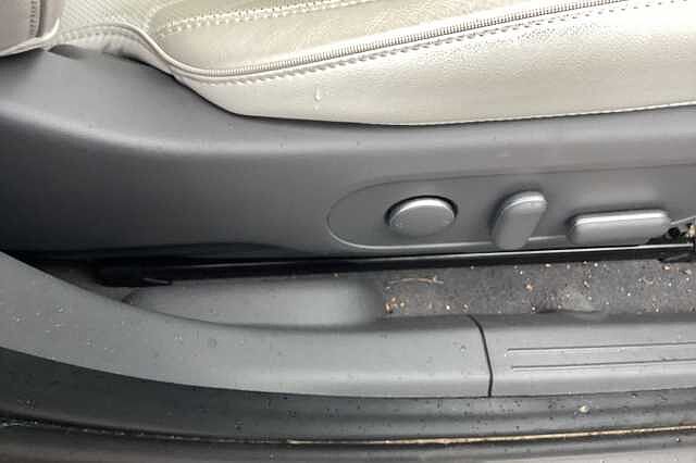 Hyundai IONIQ 5 168kW Ultimate 77 kWh 5dr Auto