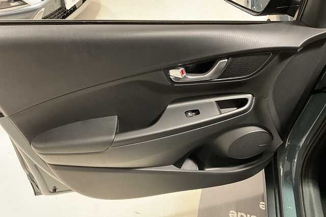 Hyundai KONA 150kW Premium 64kWh 5dr Auto