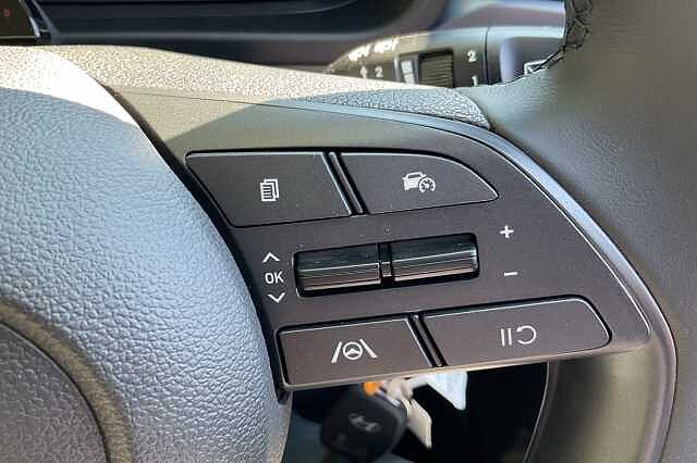 Hyundai i20 1.0T GDi 90 Element 5dr DCT