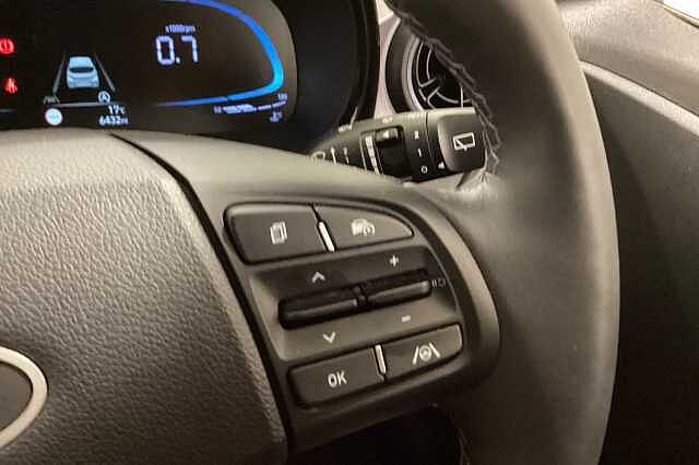 Hyundai i10 1.0 [63] Premium 5dr Auto [Nav]