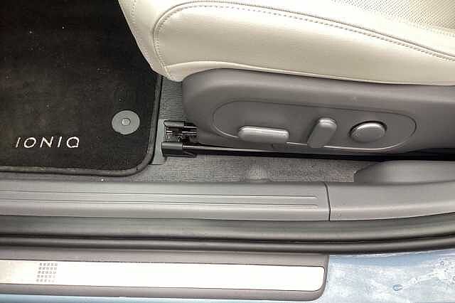 Hyundai IONIQ 5 160kW Ultimate 73 kWh 5dr Auto