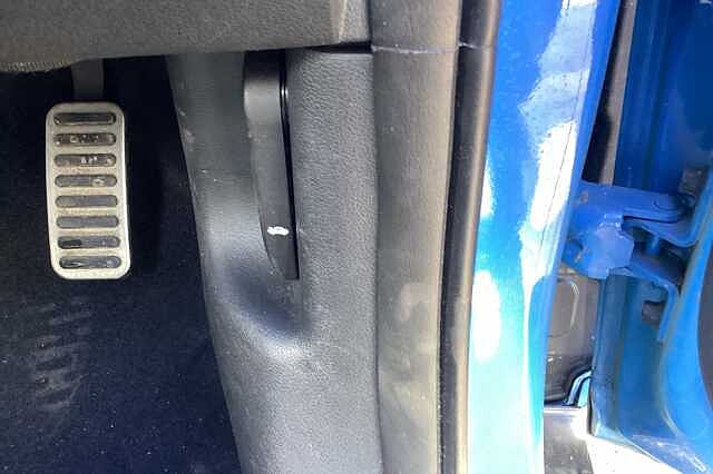 Hyundai KONA 150kW Premium 64kWh 5dr Auto
