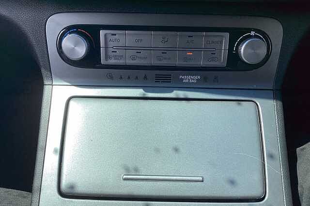 Hyundai KONA 150kW Premium 64kWh 5dr Auto