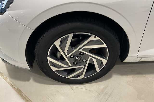 Hyundai i20 1.0T GDi Advance 5dr