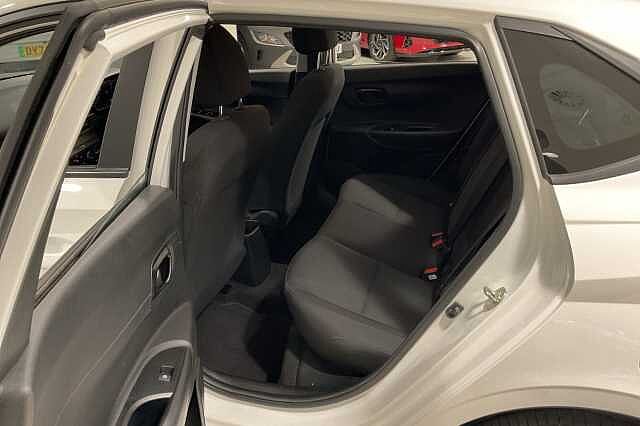 Hyundai i20 1.0T GDi Advance 5dr