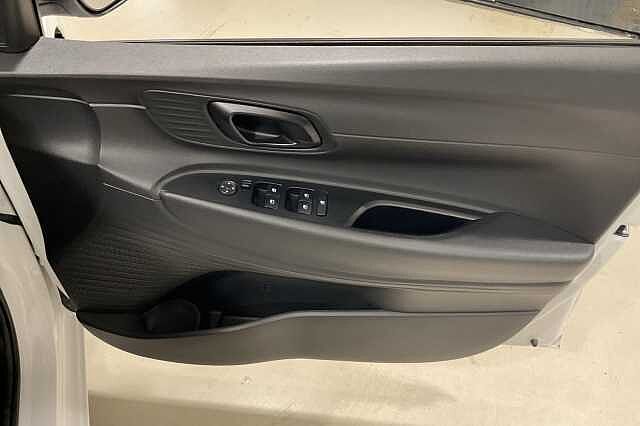Hyundai i20 1.0T GDi Advance 5dr