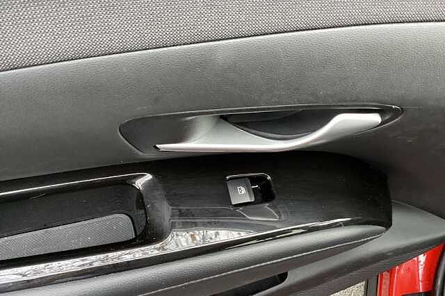 Hyundai TUCSON 1.6 TGDi Hybrid 230 SE Connect 5dr 2WD Auto