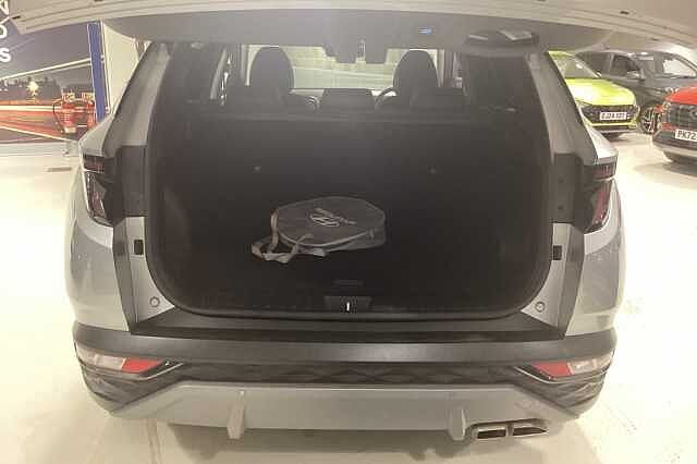 Hyundai TUCSON 1.6 T-GDi PHEV 4WD Aut. 2023MY Ultimate Silver