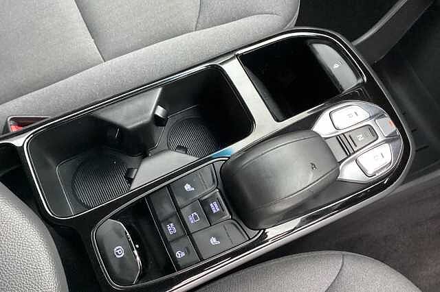 Hyundai IONIQ 100kW Premium 38kWh 5dr Auto