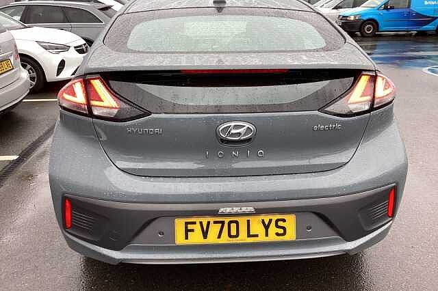 Hyundai IONIQ 100kW Premium 38kWh 5dr Auto