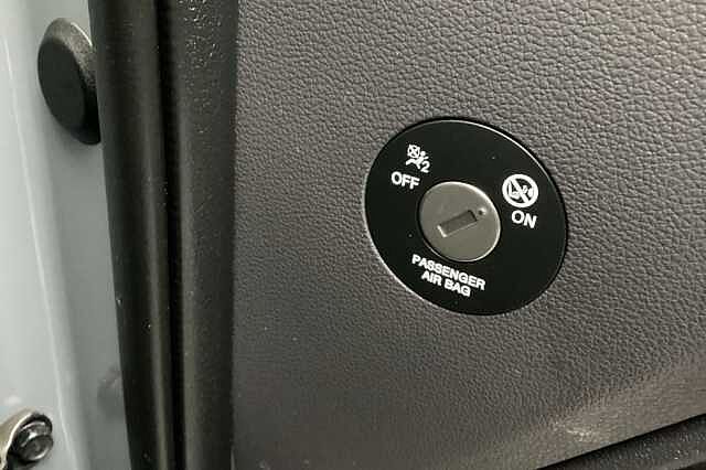 Hyundai IONIQ 100kW Premium 38kWh 5dr Auto