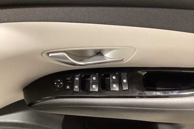 Hyundai TUCSON 1.6 TGDi 48V MHD Ultimate 5dr 2WD DCT