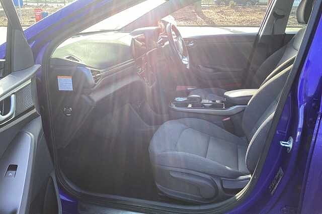 Hyundai IONIQ 100kW Premium 38kWh 5dr Auto