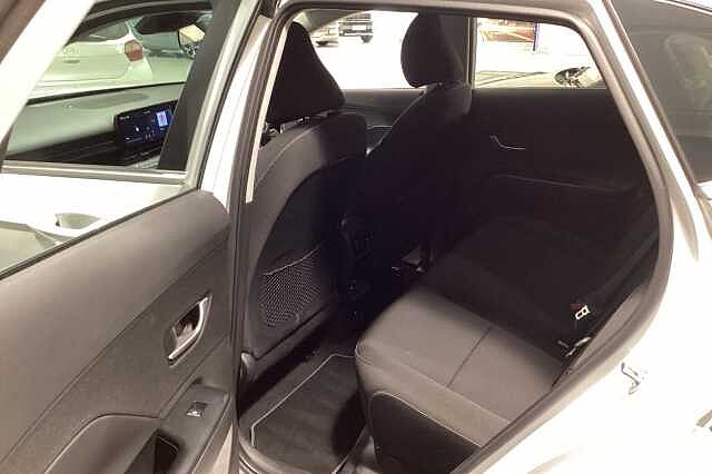 Hyundai KONA 160kW Advance 65kWh 5dr Auto