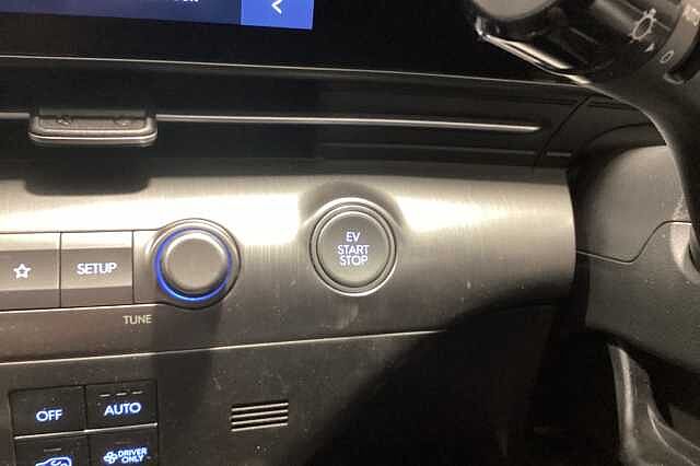 Hyundai KONA 160kW Advance 65kWh 5dr Auto