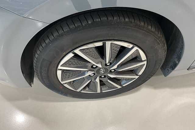 Hyundai IONIQ 100kW Premium SE 38kWh 5dr Auto