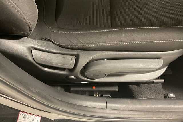 Hyundai KONA 1.6 GDi Hybrid Premium 5dr DCT