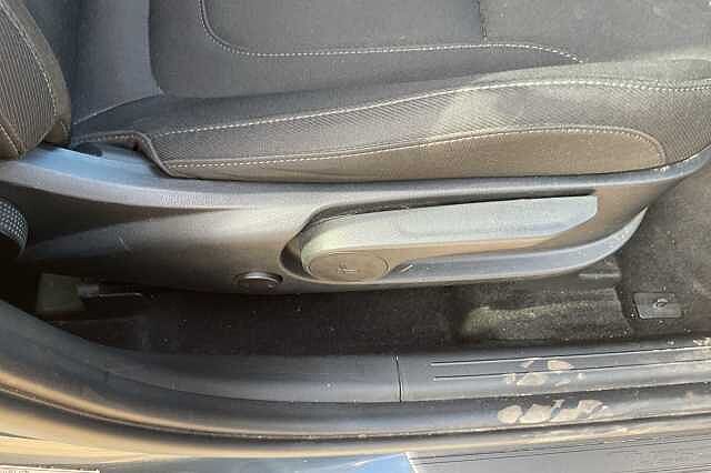 Hyundai TUCSON 1.6 TGDi Hybrid 230 SE Connect 5dr 2WD Auto