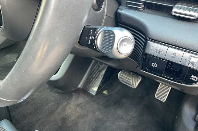 Hyundai IONIQ 5 160kW Ultimate 73 kWh 5dr Auto Gold