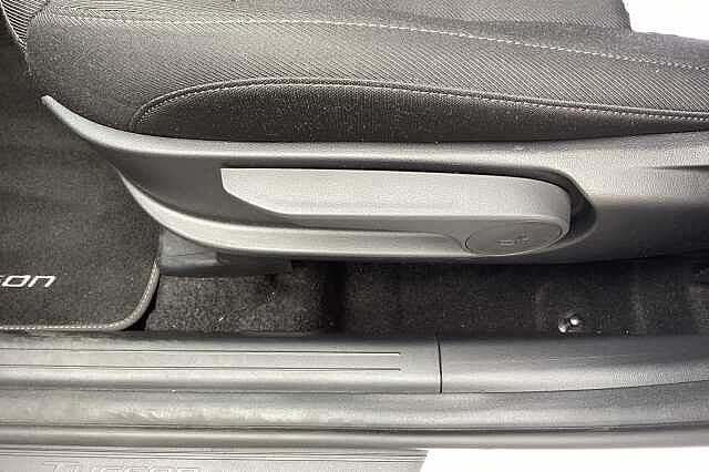 Hyundai Tucson 1.6 T-GDi Hybrid Aut. 2023MY SE Connect