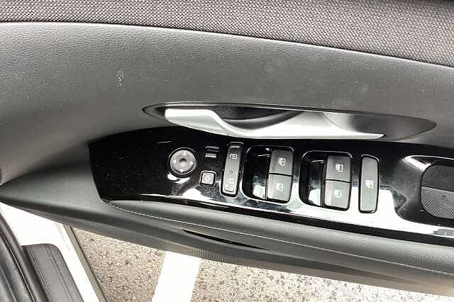 Hyundai Tucson 1.6 T-GDi Hybrid Aut. 2023MY SE Connect