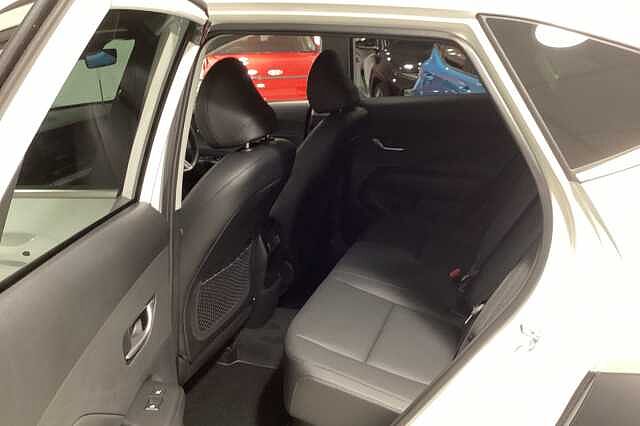 Hyundai KONA 1.6 Hybrid 129 Ultimate 5dr DCT White