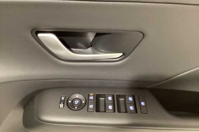 Hyundai KONA 1.6 Hybrid 129 Ultimate 5dr DCT White