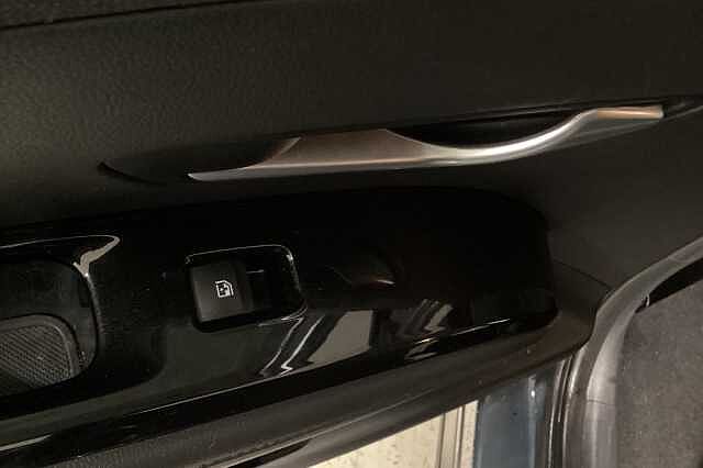 Hyundai TUCSON 1.6 TGDi Plug-in Hybrid Premium 5dr 4WD Auto