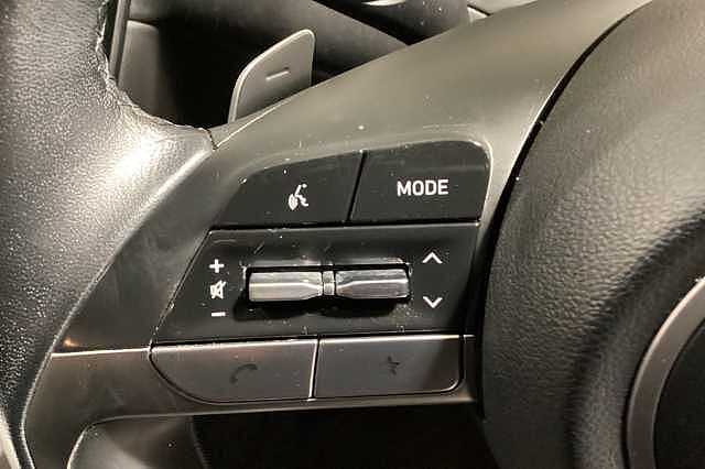 Hyundai TUCSON 1.6 TGDi Plug-in Hybrid Premium 5dr 4WD Auto