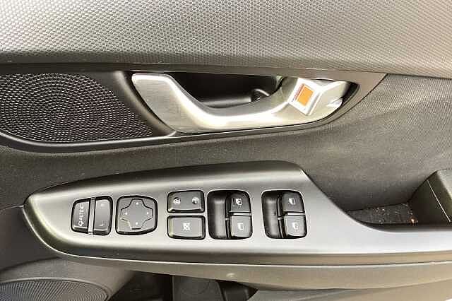 Hyundai Kona 1.6 GDi Hybrid DCT 2023MY Premium