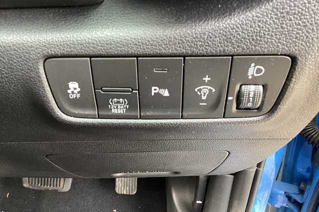 Hyundai Kona 1.6 GDi Hybrid DCT 2023MY Premium