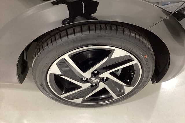 Hyundai I10 1.2 [79] Premium 5dr Auto [Nav] Hatchback