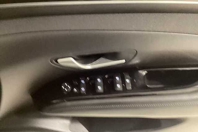 Hyundai TUCSON 1.6 TGDi Plug-in Hybrid Ultimate 5dr 4WD Auto