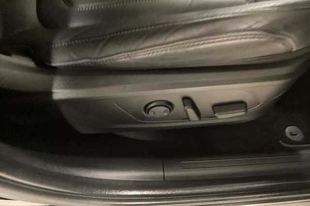 Hyundai TUCSON 1.6 TGDi Plug-in Hybrid Ultimate 5dr 4WD Auto