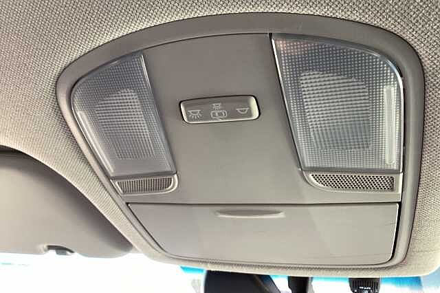 Hyundai IONIQ 1.6 GDi Hybrid Premium SE 5dr DCT