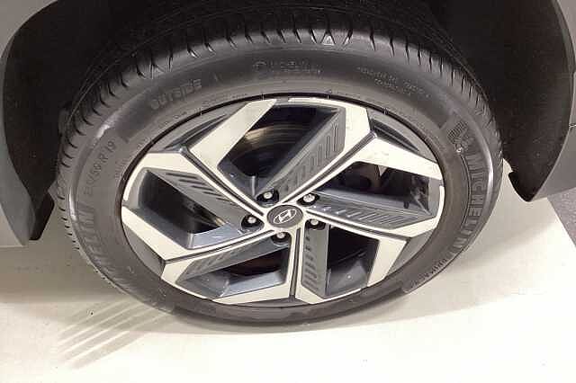 Hyundai TUCSON 1.6 TGDi Hybrid 230 Premium 5dr 2WD Auto