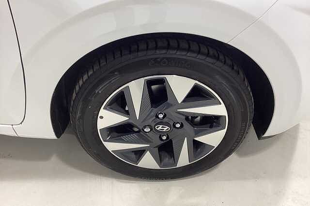 Hyundai i10 1.2 Advance 5dr Auto