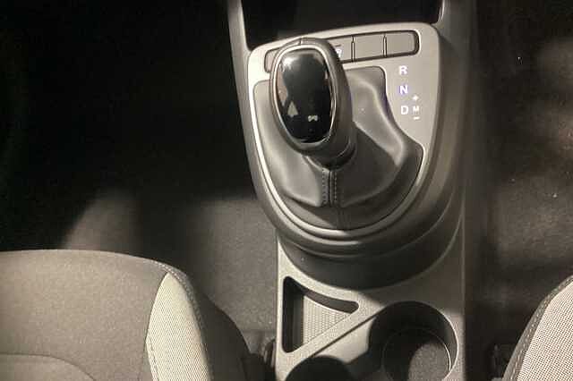 Hyundai i10 1.2 Advance 5dr Auto