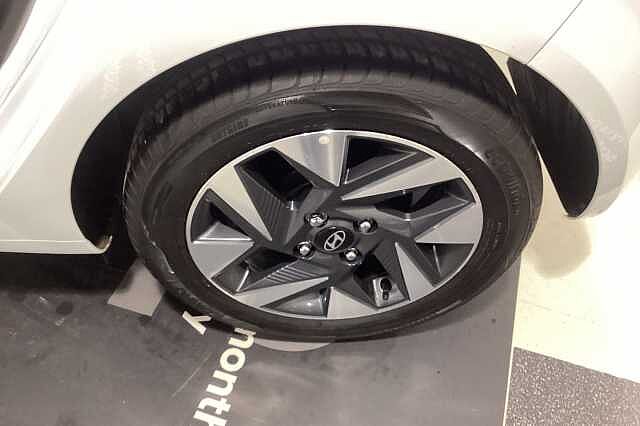 Hyundai i10 1.2 Advance 5dr Auto