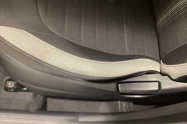 Hyundai i10 1.2 Advance 5dr Auto