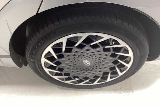 Hyundai IONIQ 5 239kW Ultimate 77 kWh 5dr AWD Auto