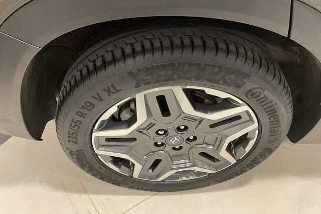 Hyundai SANTA FE 1.6 TGDi Hybrid Ultimate 5dr Auto Black
