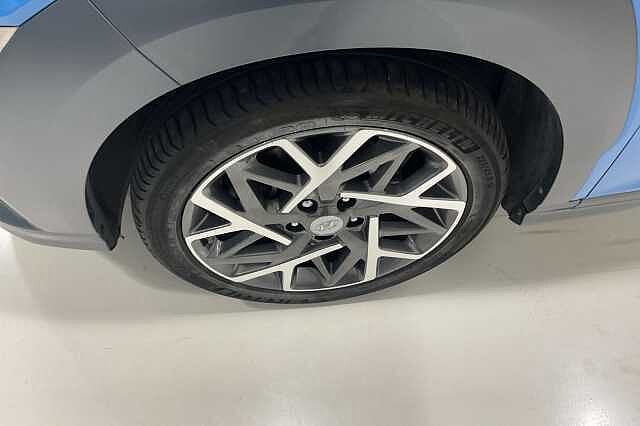 Hyundai KONA 1.6 GDi Hybrid Premium 5dr DCT