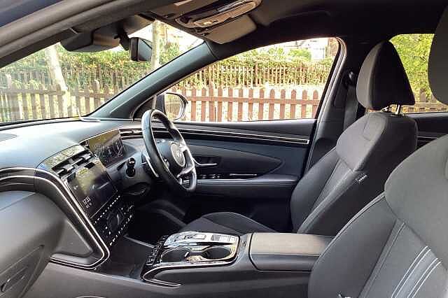 Hyundai Tucson 1.6 TGDi Hybrid 230 Premium 5dr 2WD Auto Estate