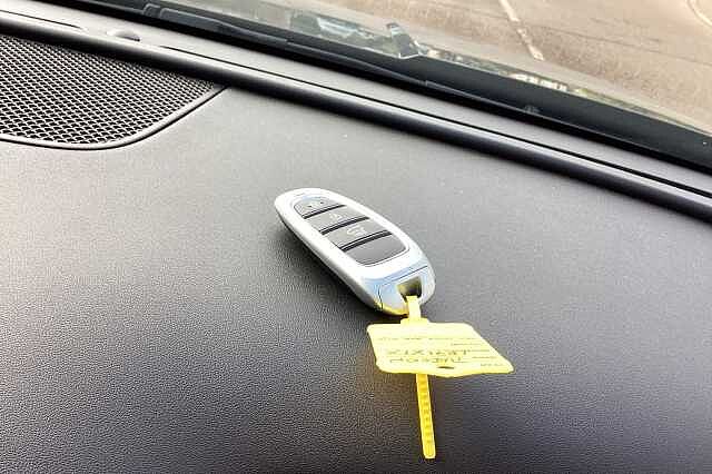 Hyundai Tucson 1.6 TGDi Hybrid 230 Premium 5dr 2WD Auto Estate